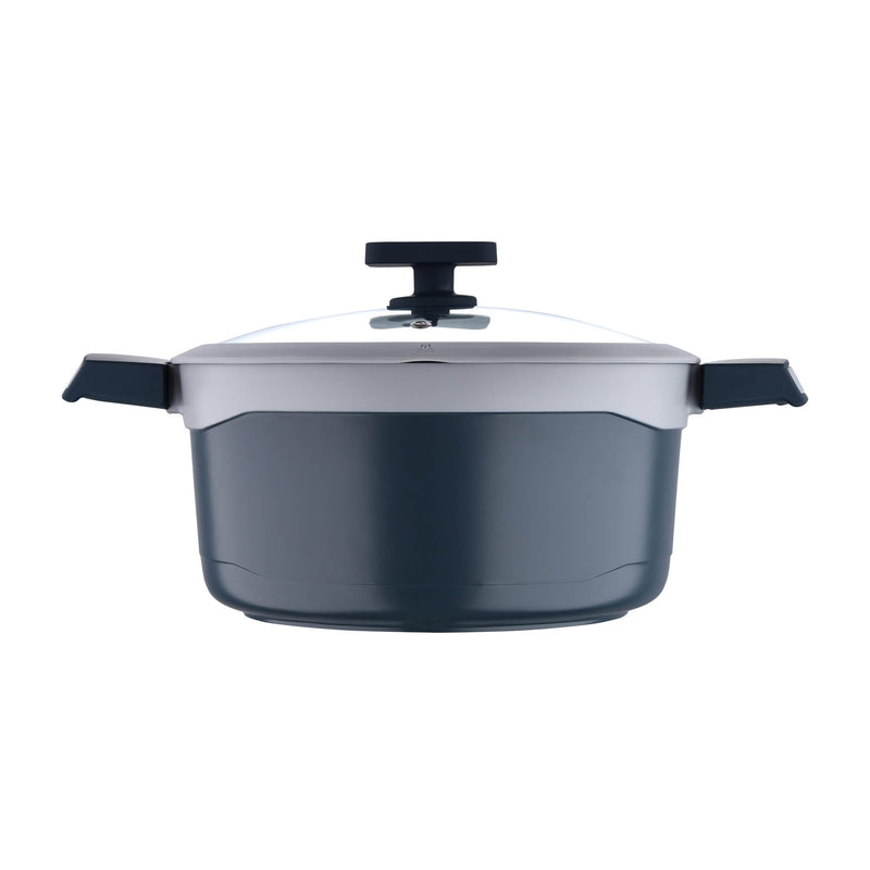 MASTERPRO GASTRO CAST ALUMINUM NON-STICK INDUCTION BOTTOM CASSEORLE WITH LID 24 CM/4.5 LITER, GREY COLOR